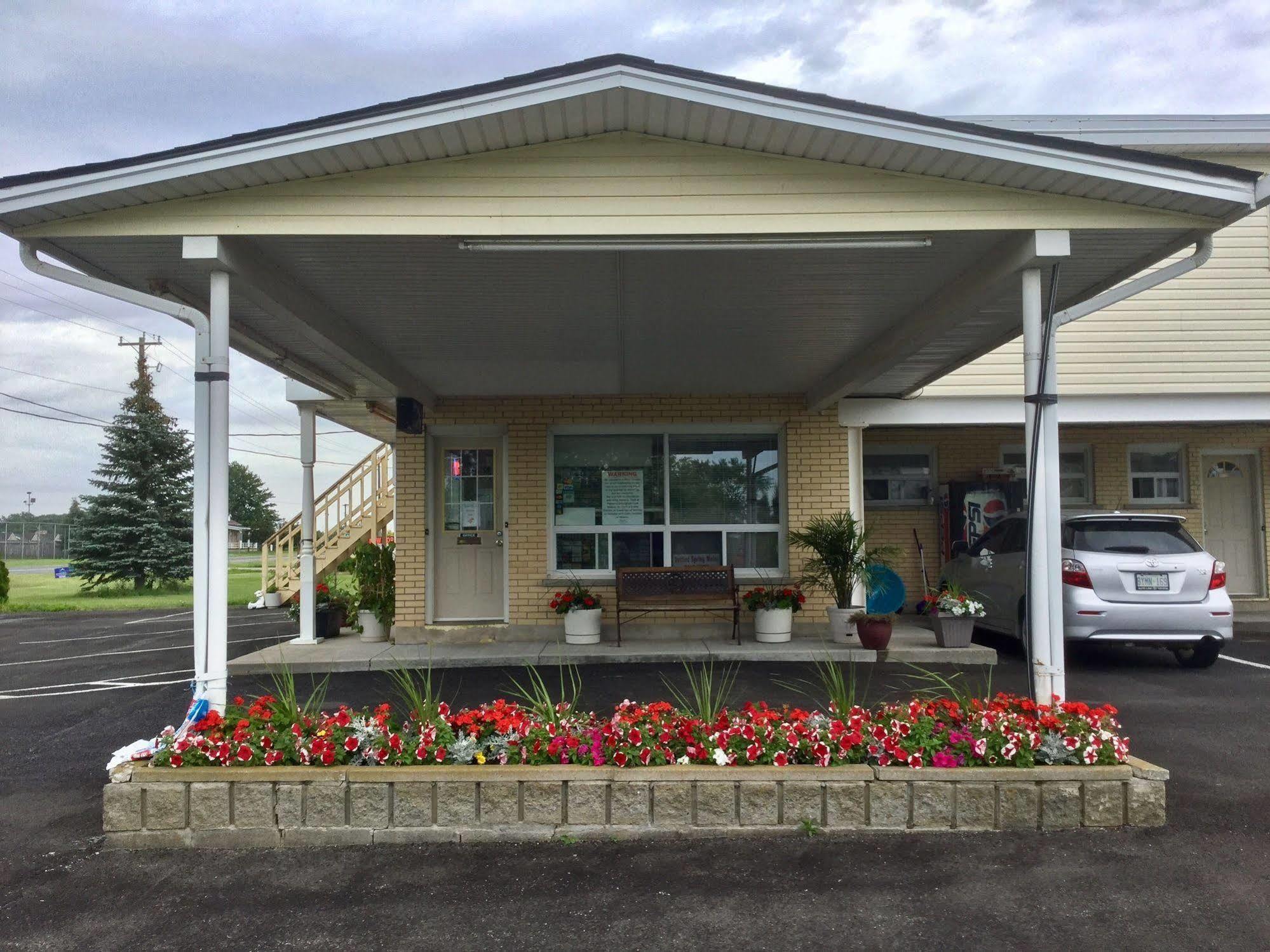 Milan Garden Inn Thorold Exterior foto